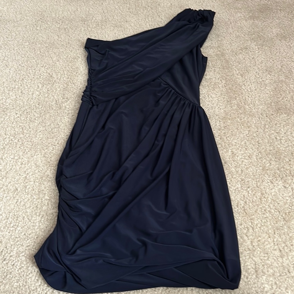 One shoulder